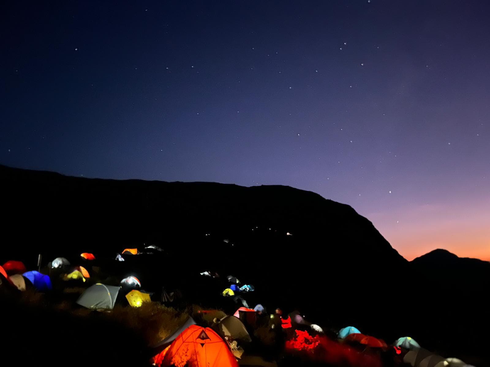 5 Aesthetic Photo Spots on Mount Rinjani for Your TikTok FYP